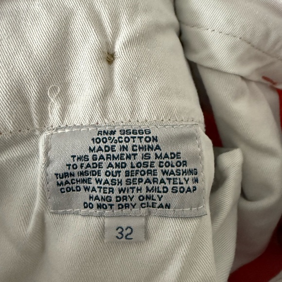 Nantucket Reds Shorts - Picture 4 of 4